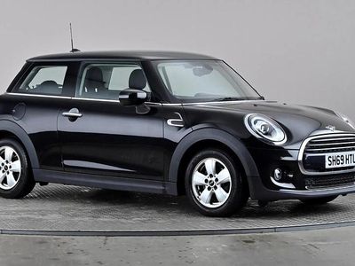 Black Used 2019 Mini Cooper Comfort Hatchback | £12,998 (Fair price)