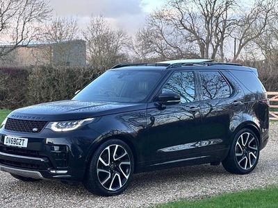 Used 2019 Land Rover Discovery 5 HSE Luxury SUV | £27,490 (A bit pricey)