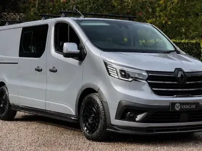 Used Renault Trafic 2022 Grey MPV