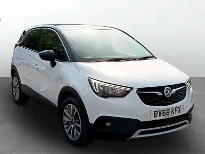Used Vauxhall Crossland X Elite 130 HP (95 kW) 2018 White SUV