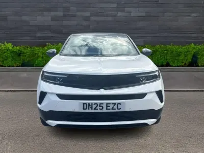 Used Vauxhall Mokka Ultimate 128 HP (94 kW) 2025 White SUV