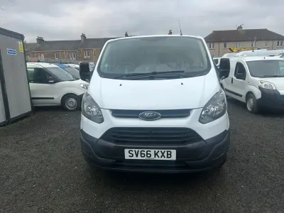 Begagnad Ford Transit Custom 100 HK (73 kW) 2016 Vit Van