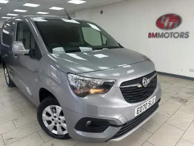 Used Vauxhall Combo 130 HP (95 kW) 2020 Grey MPV