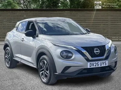 Used Nissan Juke N-Connecta 114 HP (83 kW) 2025 Silver SUV