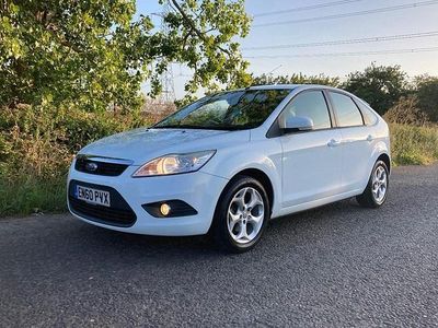 White Used 2011 Ford Focus Sport Hatchback | £2,795 (Good price)