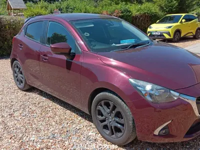 Used Mazda 2 Edition 90 HP (66 kW) 2018 Red Hatchback