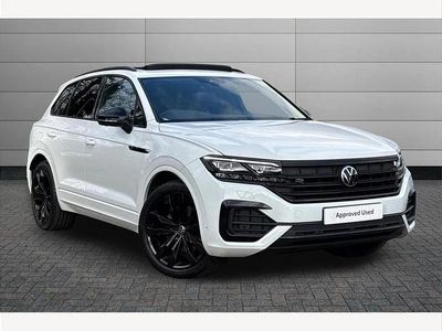 Used VW Touareg Black Edition 286 HP (210 kW) 2023 Pure white SUV
