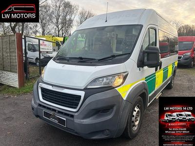 Used Peugeot Boxer 130 HP (95 kW) 2015 White Van