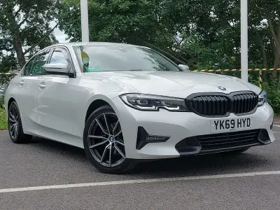 Used BMW 320 Sport Line 190 HP (139 kW) 2020 White Sedan