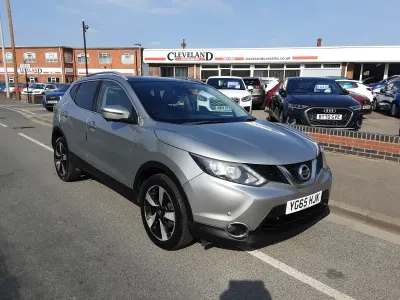 Used Nissan Qashqai N-TEC 2015 Silver SUV