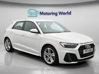 Used Audi A1 Sportback S-Line 110 HP (80 kW) 2022 White Hatchback