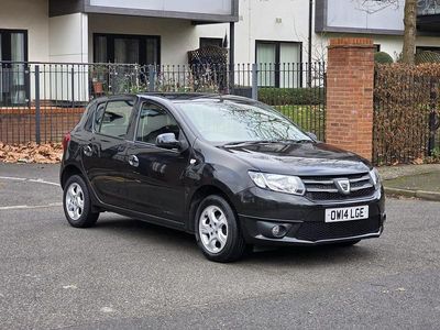 Used Dacia Sandero Lauréate 75 HP (55 kW) 2014 Black Hatchback