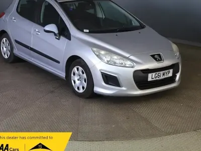 Used Peugeot 308 Access 120 HP (88 kW) 2011 Silver Hatchback