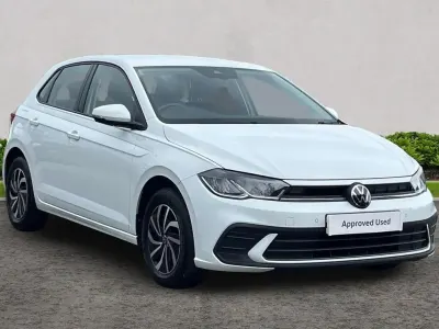 Used VW Polo Life 95 HP (69 kW) 2023 White Hatchback