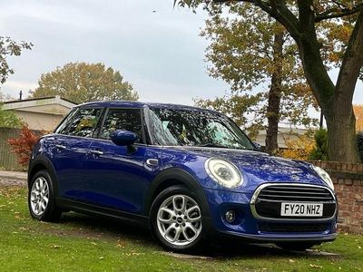 Used Mini Cooper Classic 136 HP (100 kW) 2020 Blue Hatchback