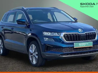 Used Skoda Karoq SE L 110 HP (80 kW) 2023 Petrol blue metallic SUV