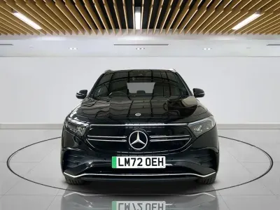 Käytetty Mercedes EQA350 AMG line 214 kW (292 HP) 2022 Musta Katumaasturi