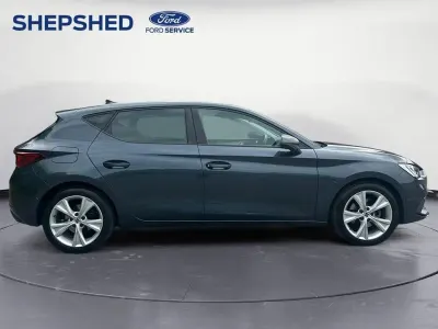 Begagnad Seat Leon FR 130 HK (95 kW) 2020 Grå Halvkombi