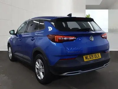 Used Vauxhall Grandland X Business Edition 130 HP (95 kW) 2020 Blue SUV