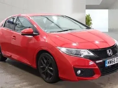 Begagnad Honda Civic Sport 120 HK (88 kW) 2016 Röd Halvkombi