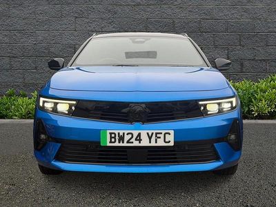 Used Vauxhall Astra Ultimate 114 kW (156 HP) 2024 Blue Estate