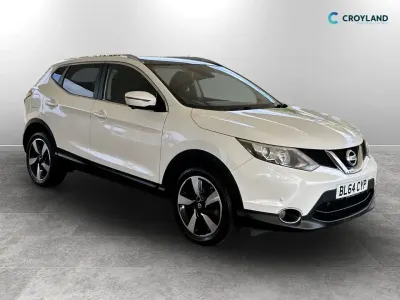 Used Nissan Qashqai N-TEC 115 HP (84 kW) 2014 White SUV