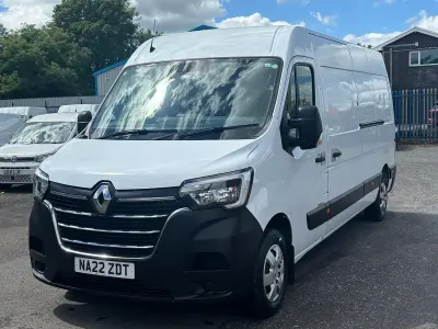 Used Renault Master Business 2022 White MPV