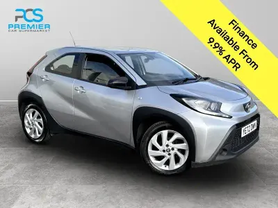 Used Toyota Aygo X PURE 2023 Silver SUV