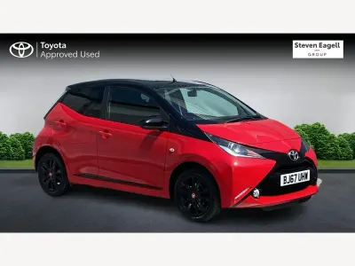 Used Toyota Aygo X-cite 69 HP (50 kW) 2017 Red Hatchback