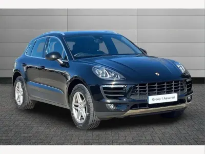 Second-hand Porsche Macan 252 CP (185 kW) 2017 Negru SUV