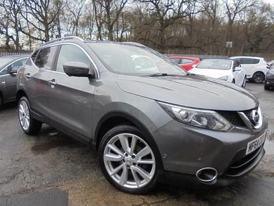 Grey Used 2014 Nissan Qashqai Tekna SUV | £5,995 (Fair price)