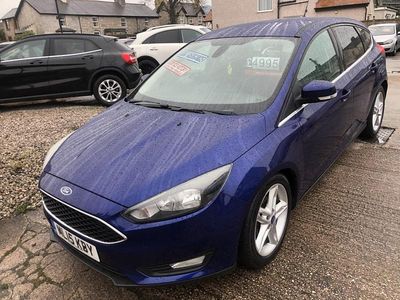 Used Ford Focus Zetec 2015 Blue Hatchback