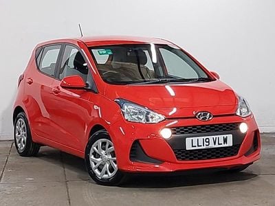 Used Hyundai i10 SE 87 HP (63 kW) 2019 Red Hatchback
