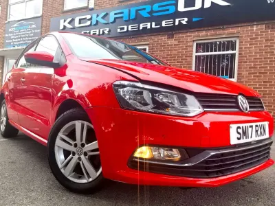 Used VW Polo Edition 60 HP (44 kW) 2017 Red Hatchback