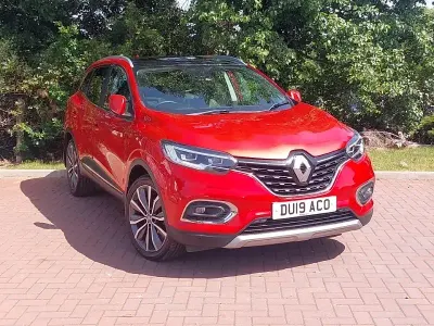 Used Renault Kadjar Version S 140 HP (102 kW) 2019 Red SUV