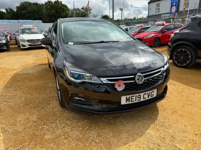 Used Vauxhall Astra Design Edition 110 HP (80 kW) 2019 Black Estate