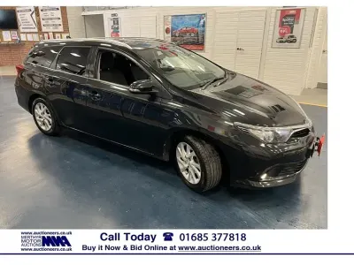 Używany Toyota Auris Touring Sports 2018 Kombi
