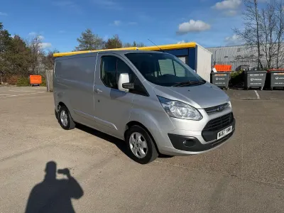 Used Ford Transit Custom Limited 130 HP (95 kW) 2018 Silver Van
