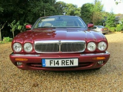 used Jaguar XJ 4.0