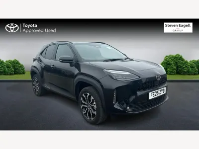 Used Toyota Yaris Hybrid Design 2025 Black Hatchback
