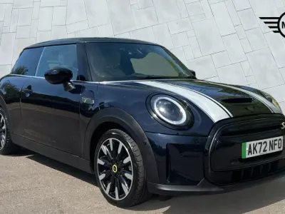 Used Mini Cooper S Hatch 135 kW (184 HP) 2022 Blue/black Hatchback