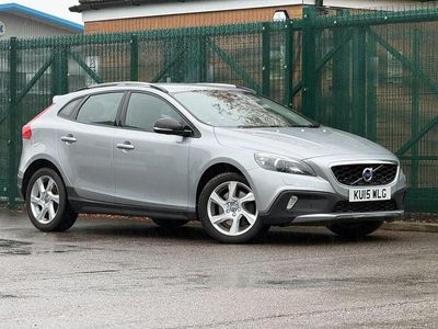 Silver Used 2015 Volvo V40 Hatchback | £5,900 (Good price)