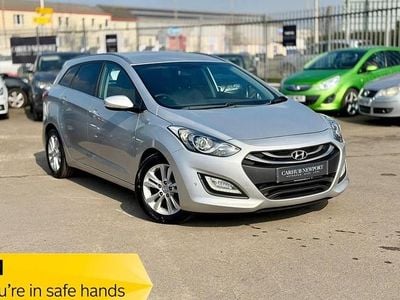 Used Hyundai i30 Style 128 HP (94 kW) 2013 Silver Estate