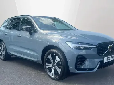 Used Volvo XC60 Plus 249 HP (183 kW) 2023 Grey SUV
