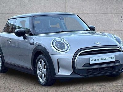Used Mini Cooper Classic 134 HP (98 kW) 2023 Silver Hatchback