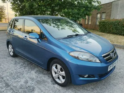 Used Honda FR-V