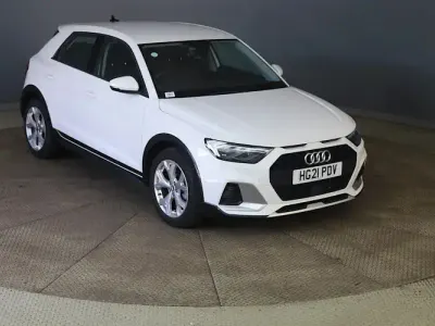 Used Audi A1 Comfort 116 HP (85 kW) 2020 White SUV