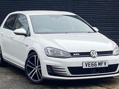 Begagnad VW Golf VII GTD 150 HK (110 kW) 2017 Vit Halvkombi