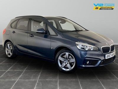 BMW 225