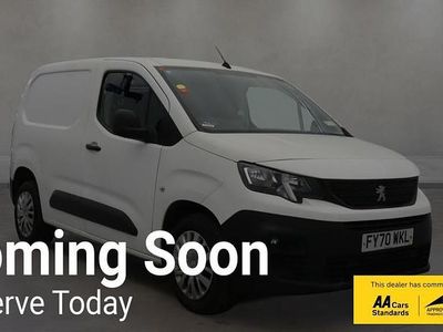 Used Peugeot Partner 131 HP (96 kW) 2020 White MPV